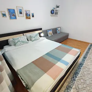  Апартаменты Emmaapart Comfort 109